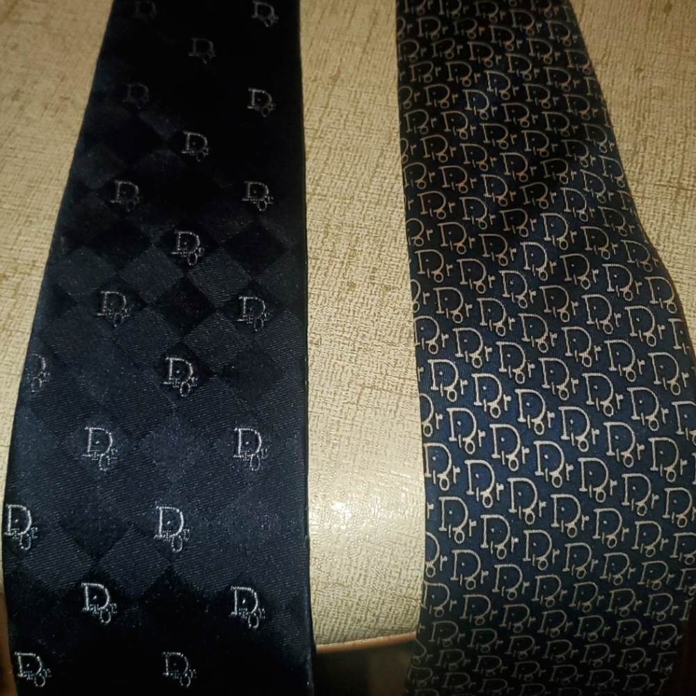 2   Signature fabulous  Christian Dior men's ties  100% silk and  Authentic